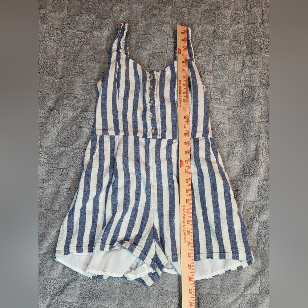 Hollister Womens M Sleeveless Romper Shorts Blue/white Elastic Back Half Button - Picture 4 of 15